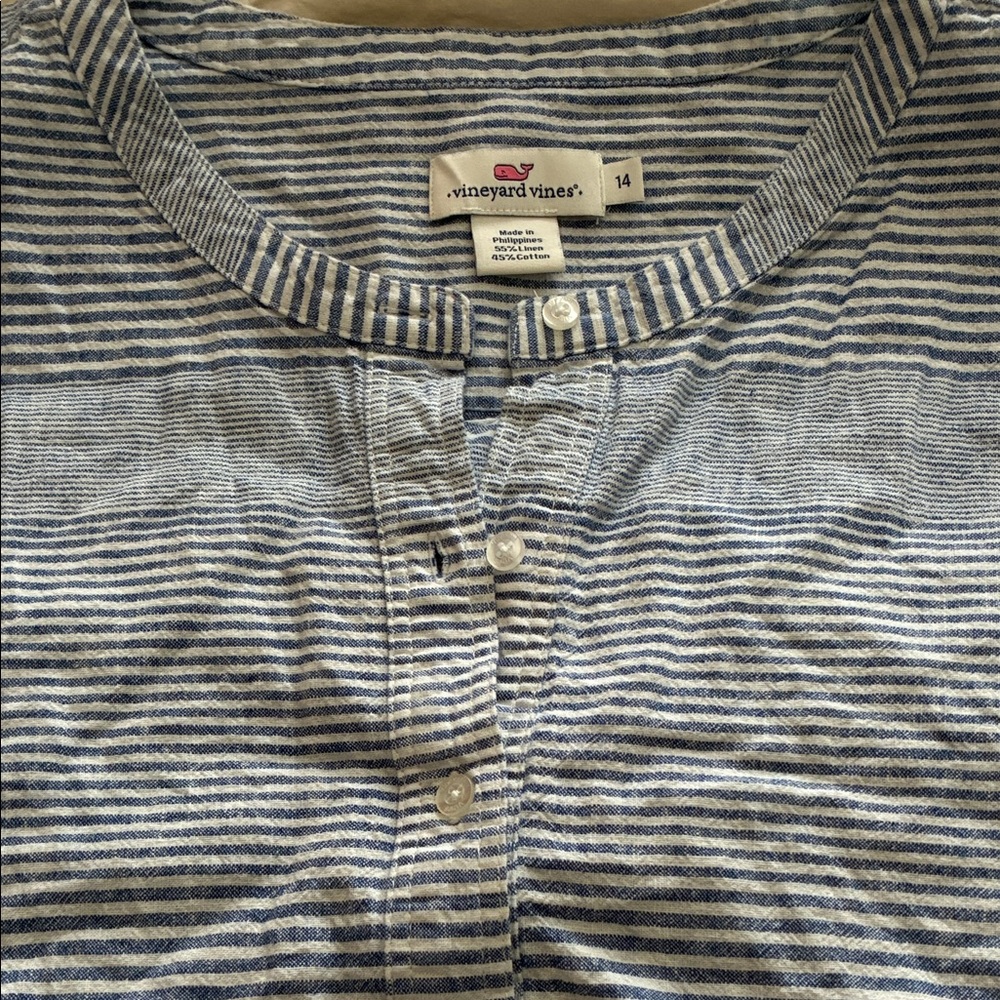Vineyard Vines Women's Navy and White Striped Blouse